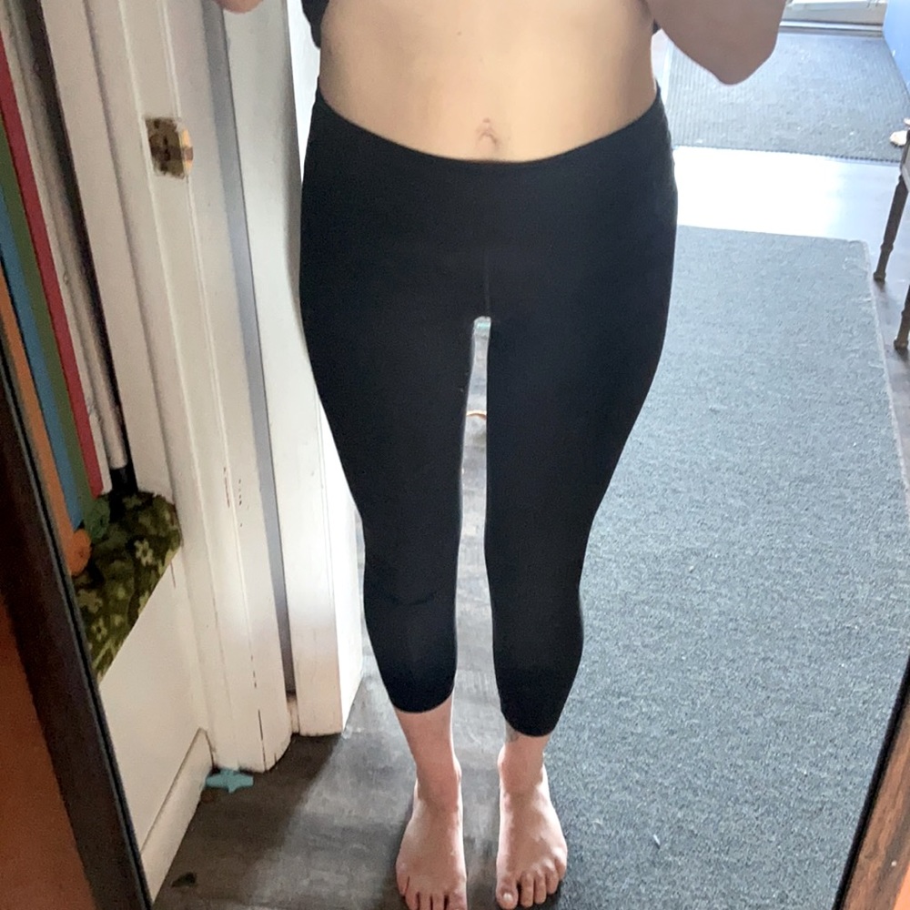 Fabletics black spandex leggings